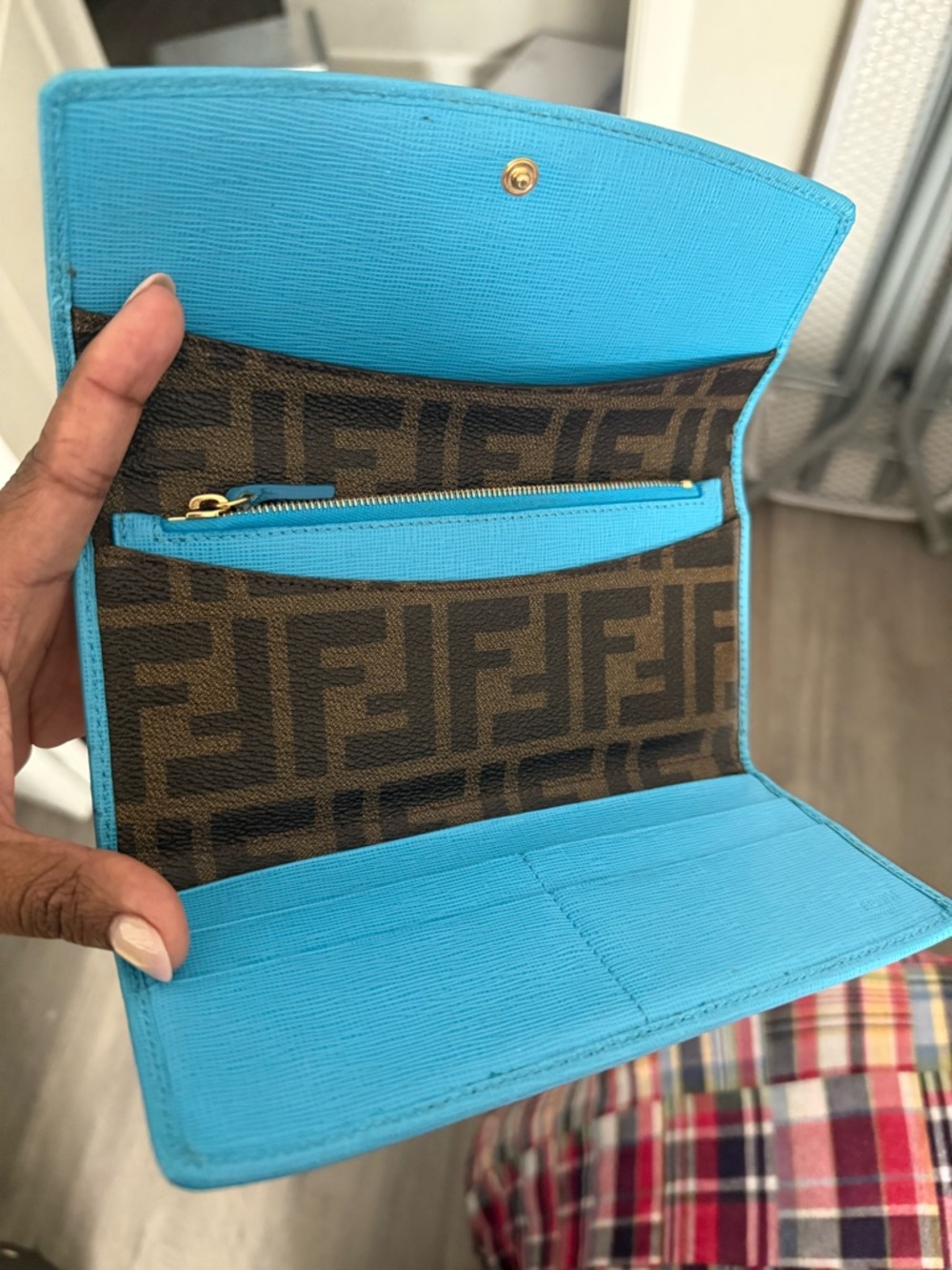Authentic FENDI Brown Monogram Clutch with Turquoise Trim - Picture 3 of 12